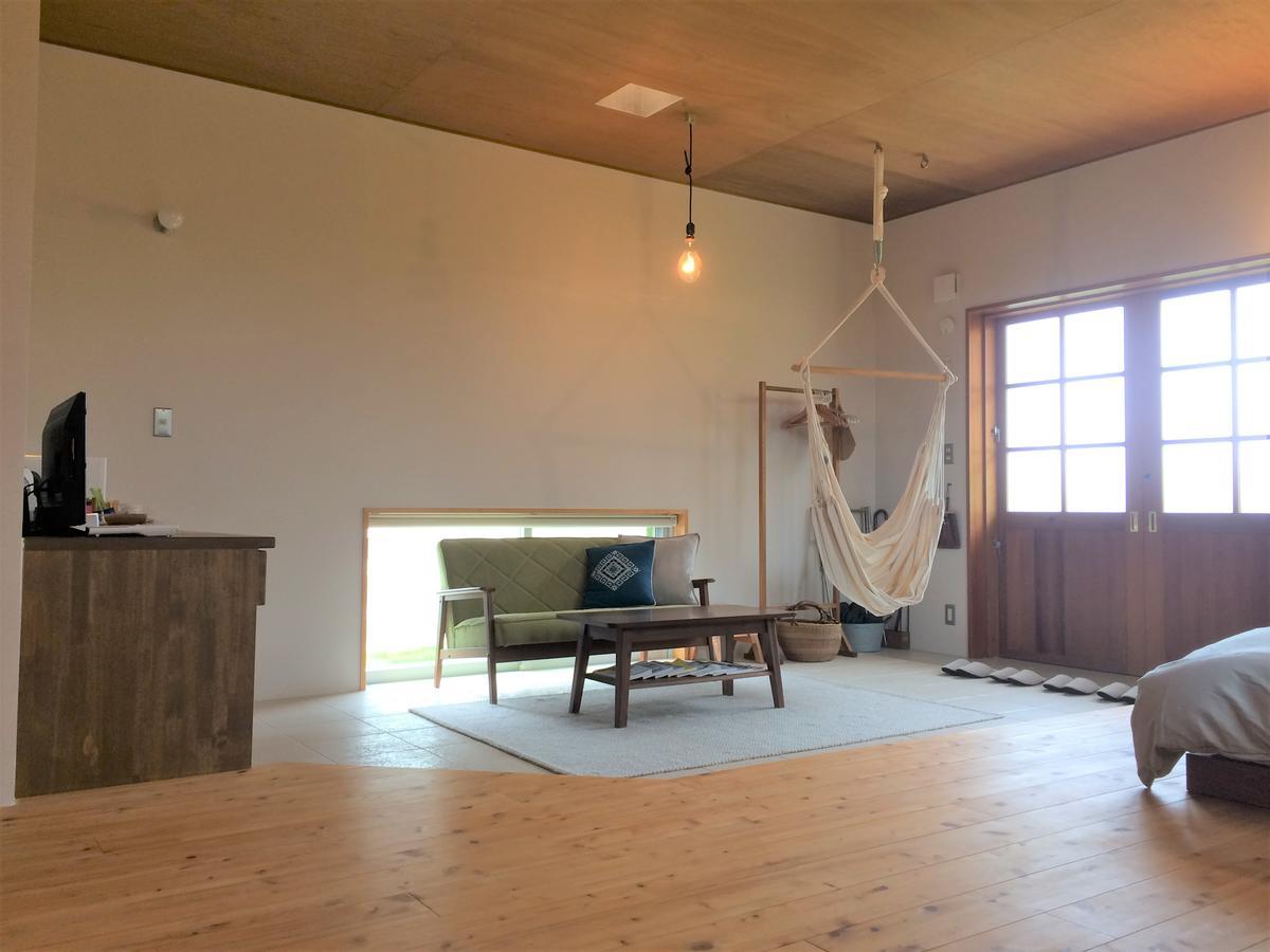 沖縄市 すみか Bed & Breakfast エクステリア 写真